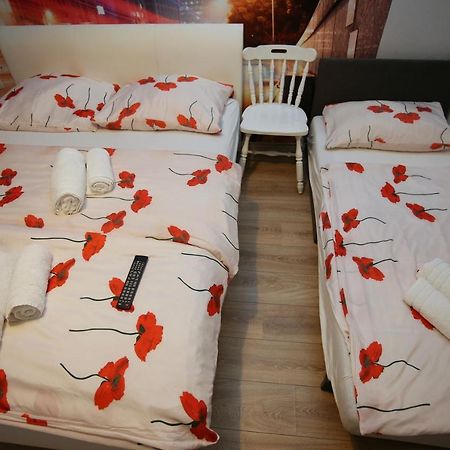Apartments Rooms Fontane Trnje - Free Parking Zágráb Kültér fotó